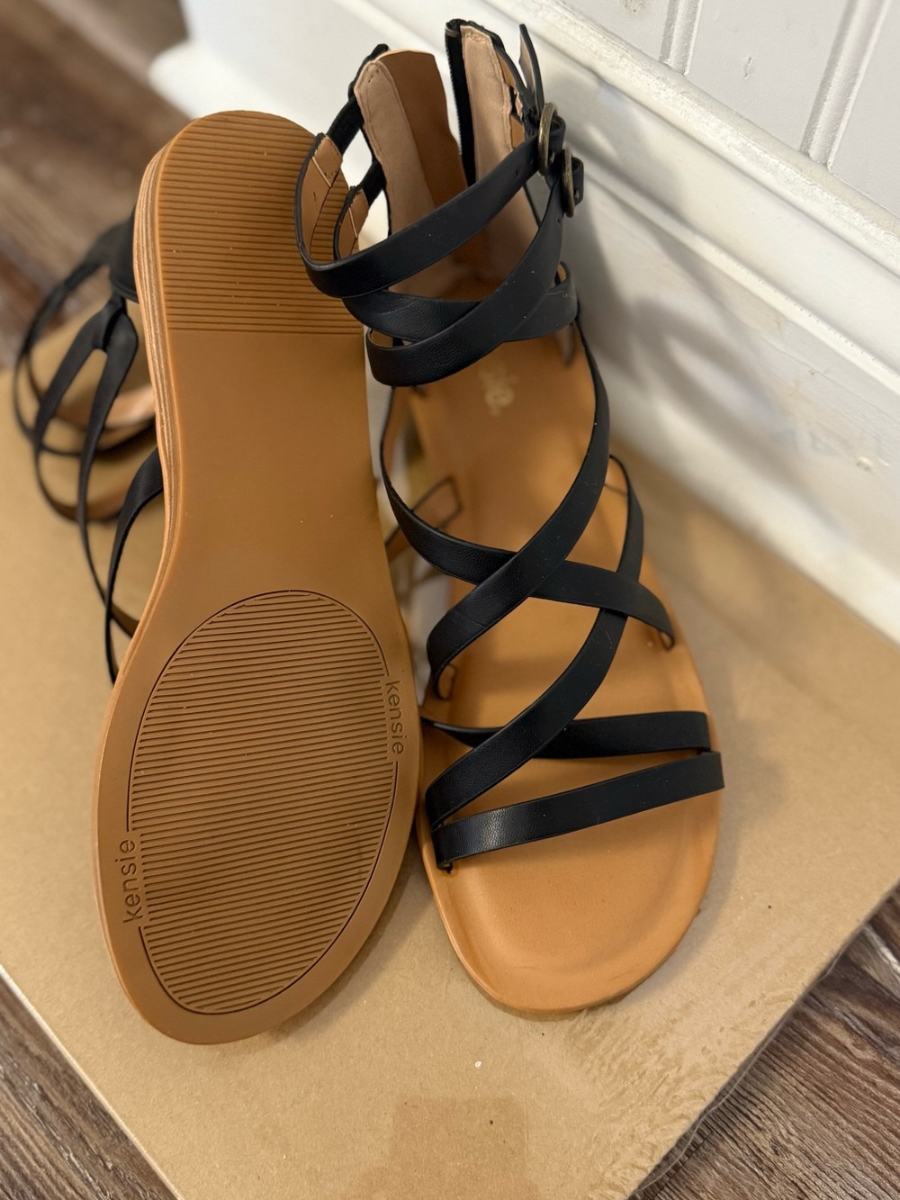Women sandal